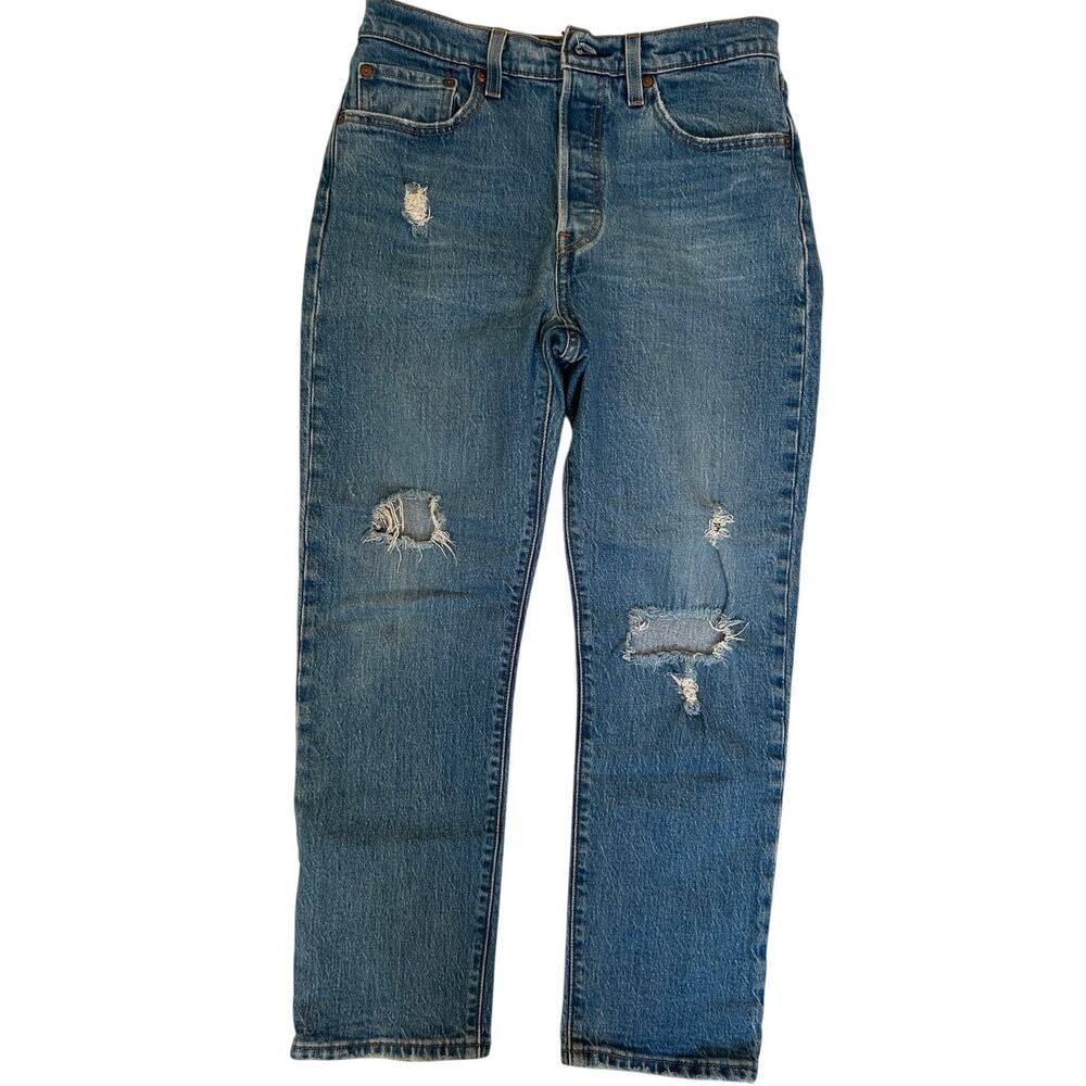 Levi's Women's 501 Original medium wash distressed Cropped Jeans 28x26